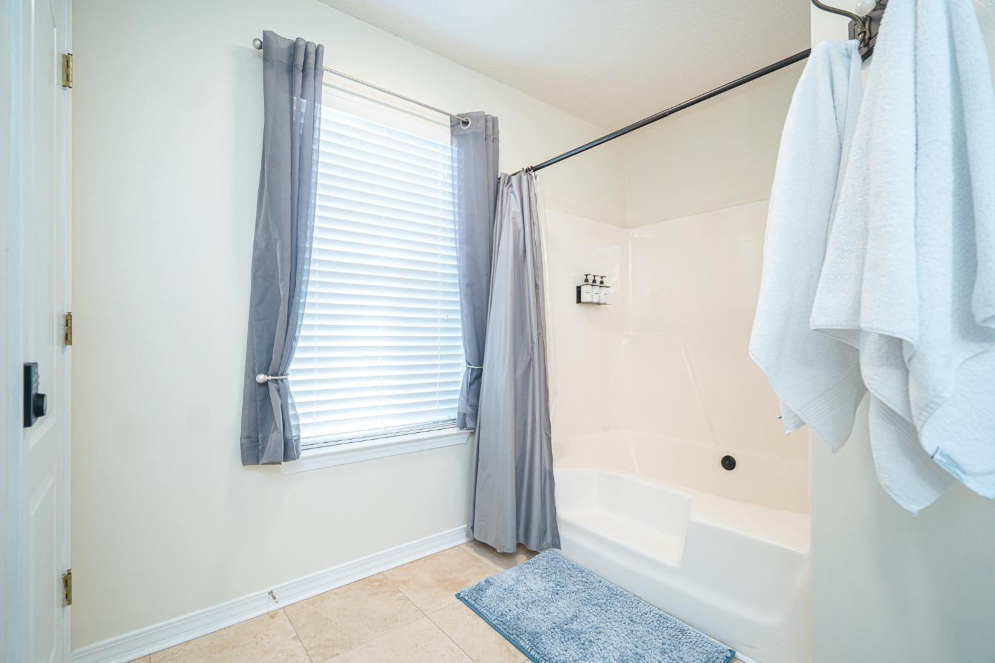 Heated Pool And Golf Cart, Walk To Beach! Best Deal! Destin Exterior foto